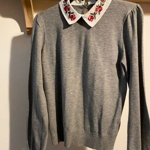 Collared Top Flower Details